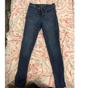 American Eagle  high rise Jegging size 6